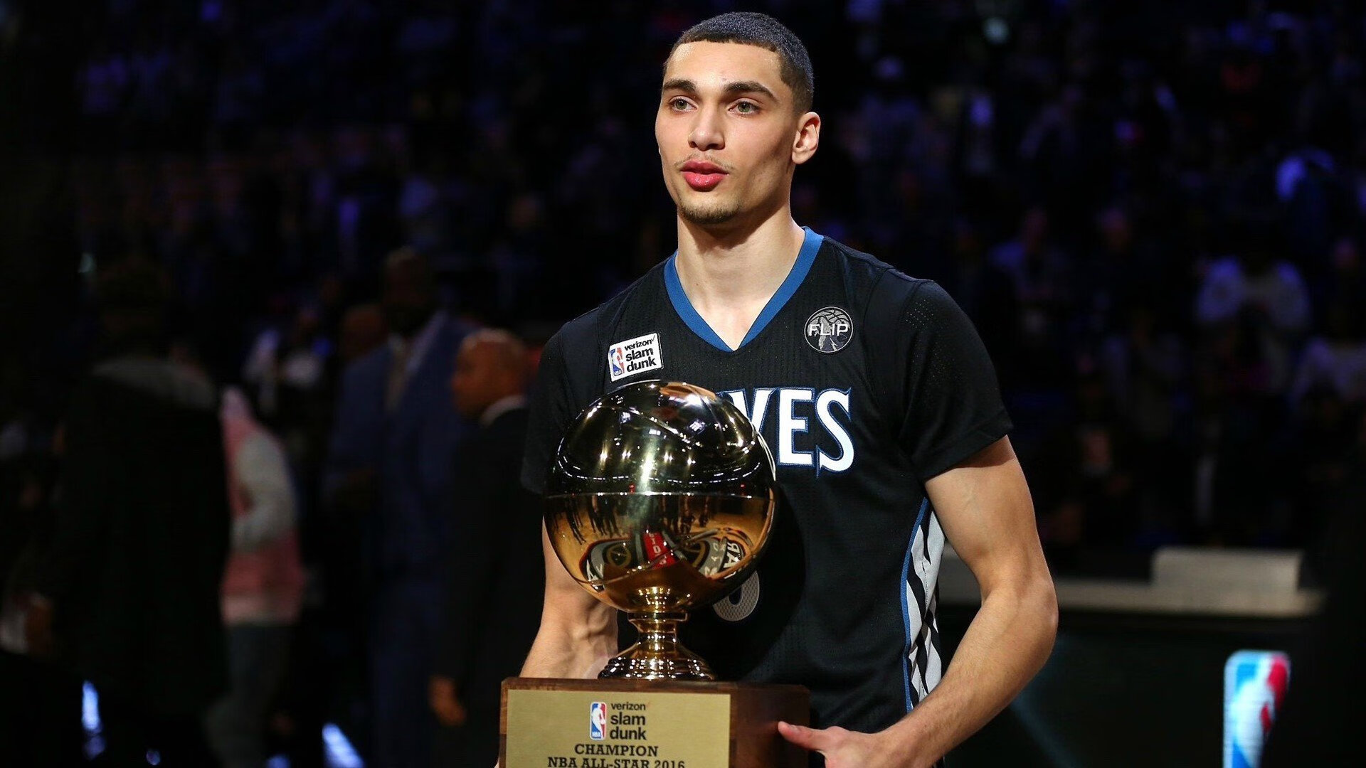 北欧风暴与东方闪电，当瑞典队鏖战英格兰，林高远点燃赛场